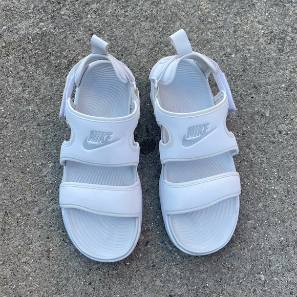 Nike Owaysis white sandal - Picture 2 of 6